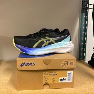 Asics Gel-Kayano 30 Women’s size 8.5